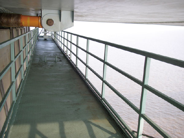 東海大橋  行車(chē)防腐、螺栓防腐